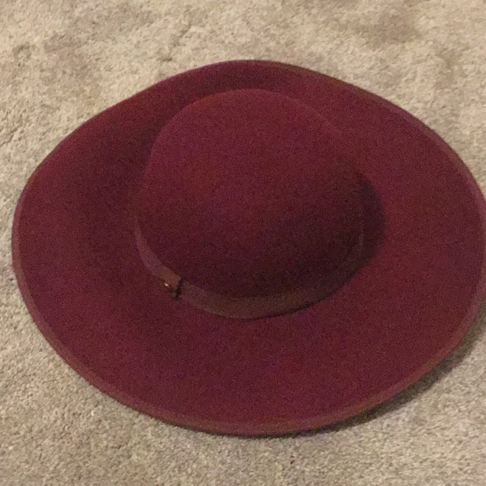 100% Wool purple hat - Picture 2 of 8